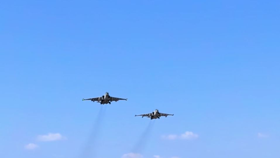 Штурмовики Су-25 ВКС России уничтожили личный состав и бронированную технику ВСУ в зоне проведения СВО
