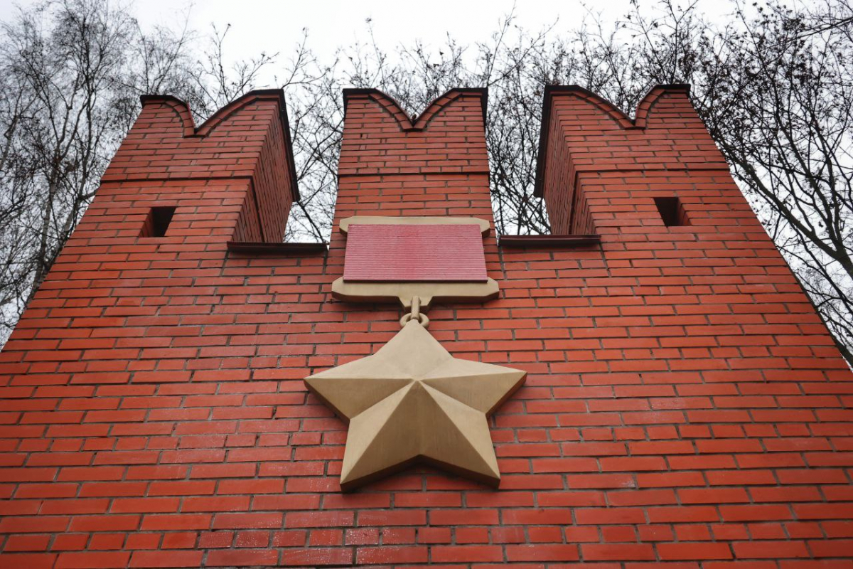 На Ставрополье с воинскими почестями похоронили 11 красноармейцев